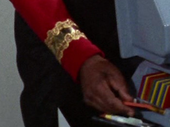 Commodore rank insignia (TOS15)