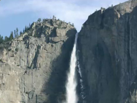 Waterfall at Yosemite National Park (TOS 00})