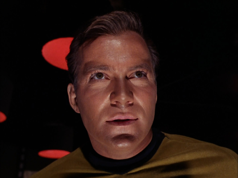 A transporter duplicate of James T. Kirk (TOS 04)