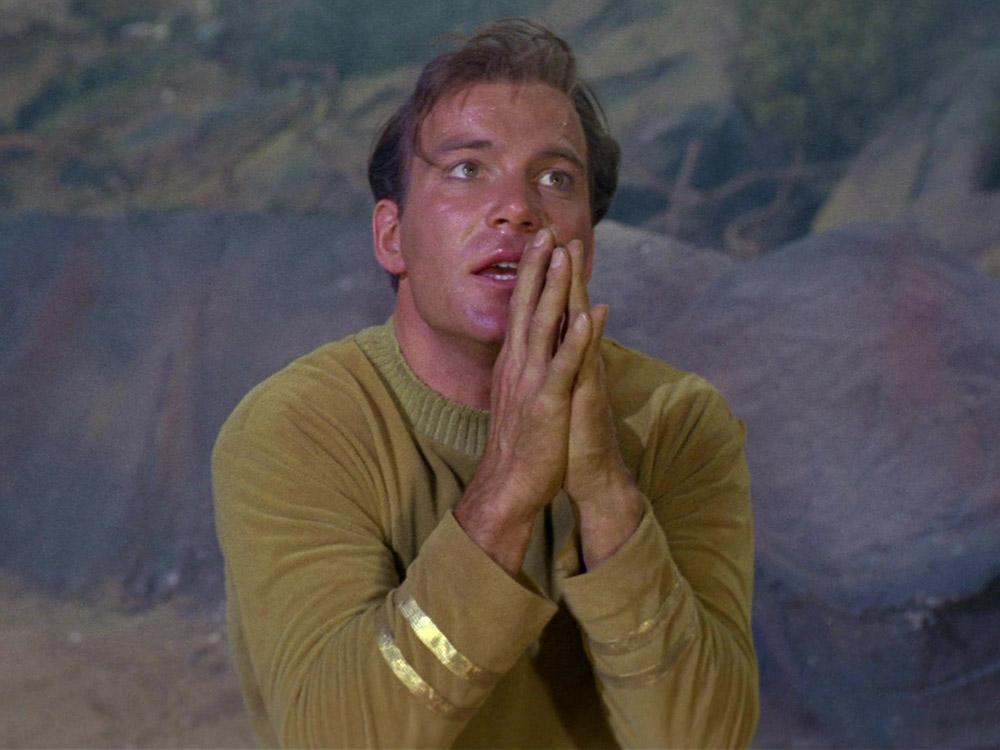 Captain Kirk forced to pray (TOS 01)