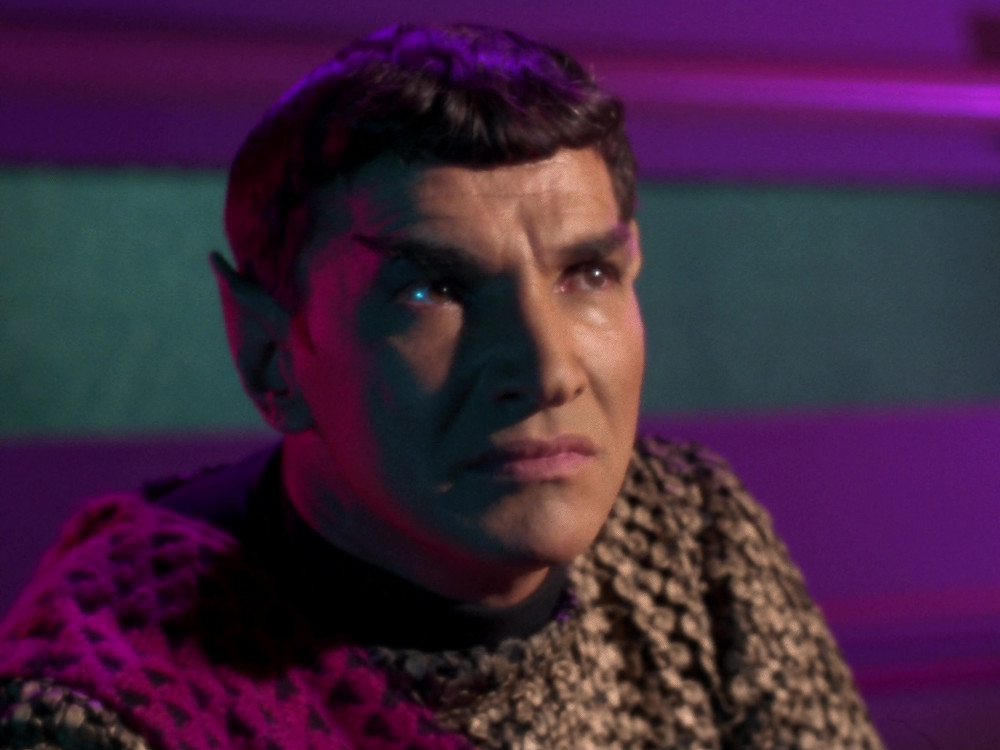 Mark Lenard as Romulan Commander (TOS09)